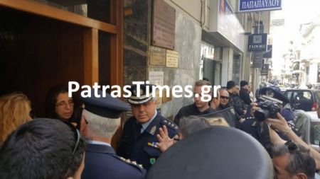 Επίθεση σε συμβολαιογραφικό γραφείο στην Πάτρα