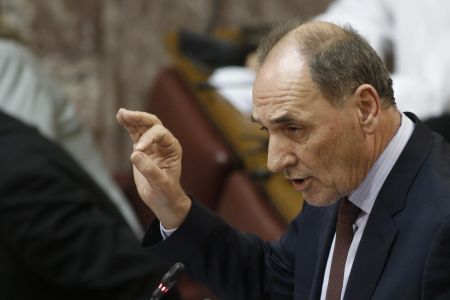 Σταθάκης: Οι τιμές της ΔΕΗ τελικά μειώθηκαν…