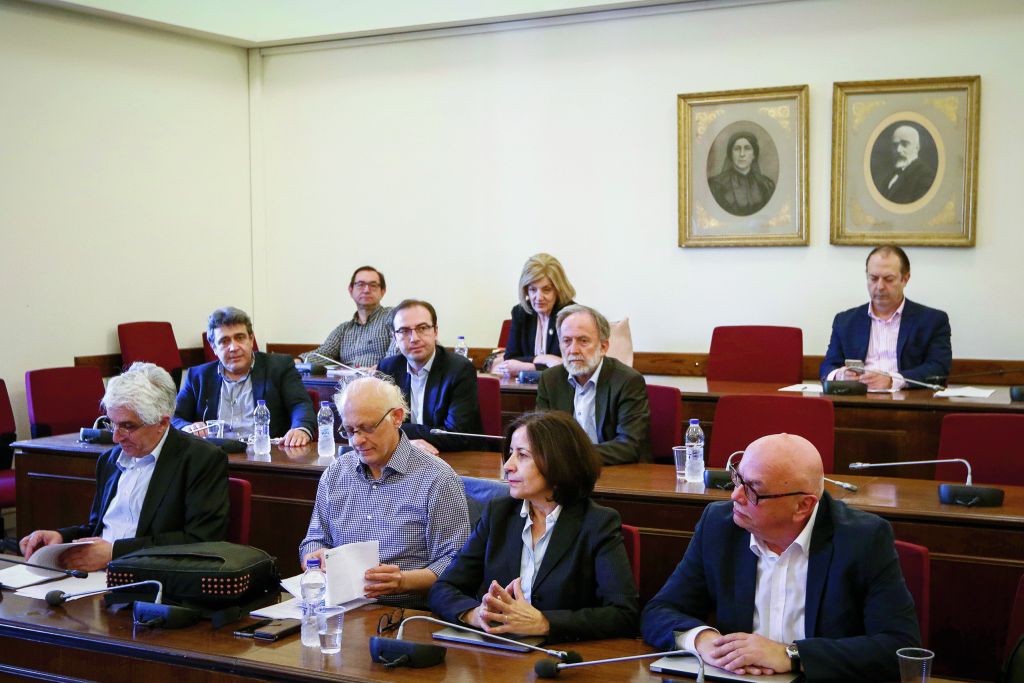 Πολιτικές και νομικές αλχημείες για Novartis και ΚΕΕΛΠΝΟ