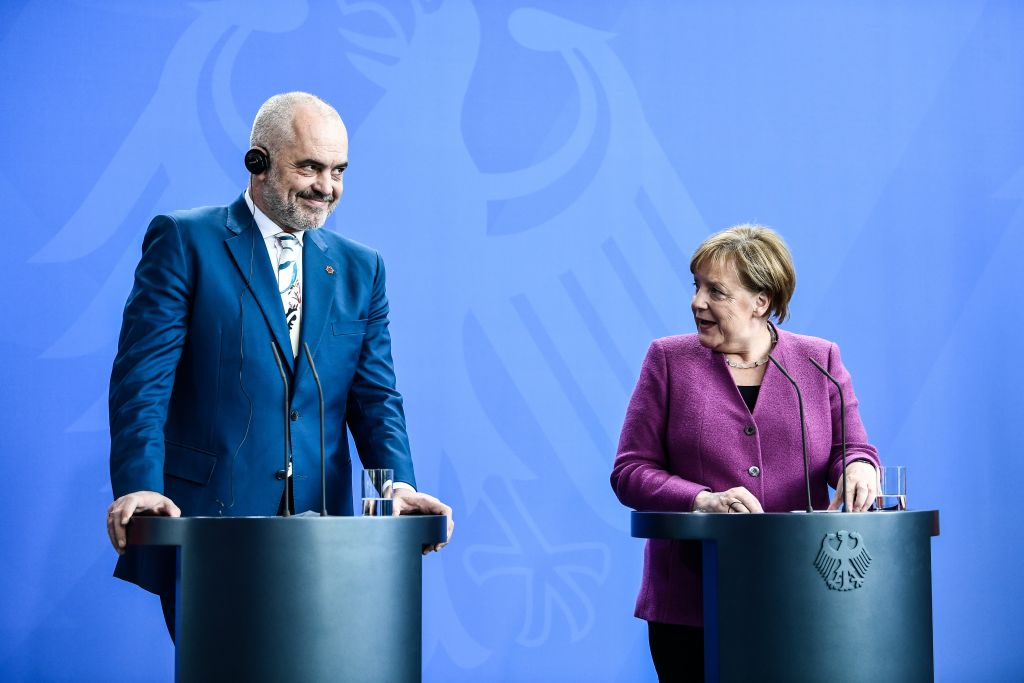 Μέρκελ: Στήριξη στην ενταξιακή πορεία της Αλβανίας μόνο με «μεταρρυθμίσεις»