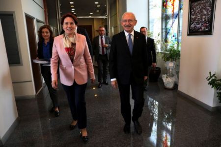 Τουρκία: Η αντιπολίτευση προσπαθεί να ενωθεί απέναντι στον Ερντογάν