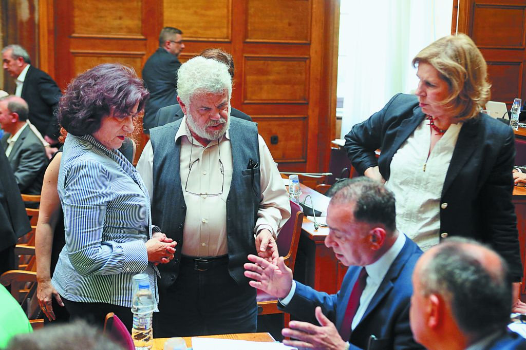 Δοκιμάζεται το «σύμφωνο συμβίωσης» του ΣΥΡΙΖΑ