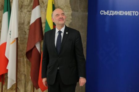 Μοσκοβισί: Πρέπει να σχεδιασθεί η μεταμνημονιακή πορεία της Ελλάδας