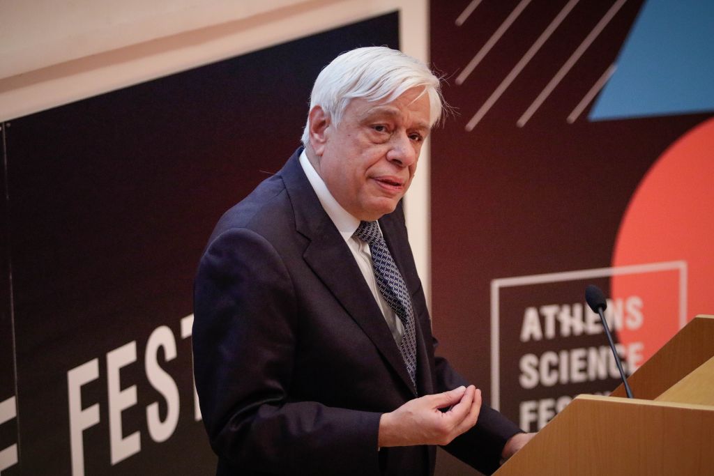 Παυλόπουλος: Νέο αυστηρό μήνυμα προς την Άγκυρα