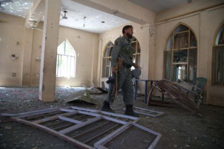 Δέκα νεκροί και 29 τραυματιές από έκρηξη σε τέμενος στο Αφγανιστάν