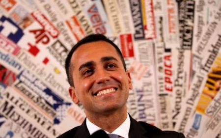 Ναι σε κυβέρνηση με Λέγκα αλλά χωρίς Μπερλουσκόνι