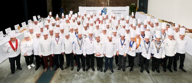 Eξω πάμε καλά