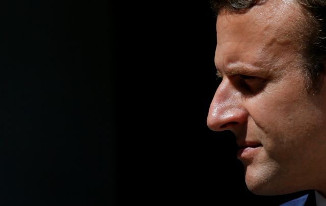 Γενικευμένο πόλεμο στο Ιράν φοβάται ο Μακρόν