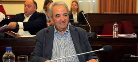 Λιποθυμικό επεισόδιο για τον Μάκη Κουρή