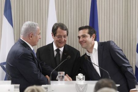 Ακιντζί: Μόνο μέσω της Τουρκίας ο αγωγός για το φυσικό αέριο στην Ευρώπη