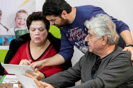 Δωρεάν μαθήματα χρήσης των ψηφιακών μέσων για ηλικιωμένους