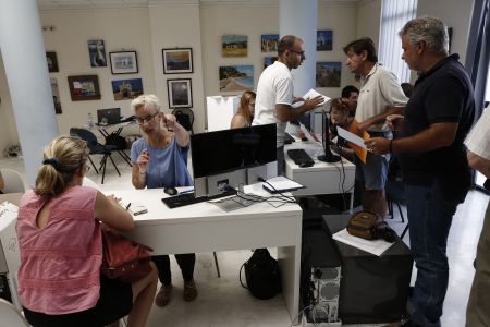 Στις 3.130 οι αιτήσεις για το επίδομα πυρόπληκτων