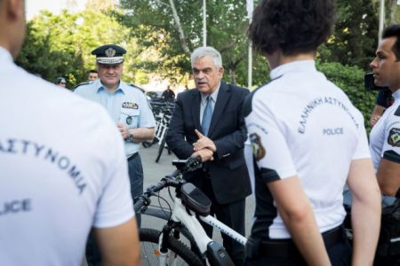 Μήνυμα Τόσκα για την Γιορτή της Μητέρας