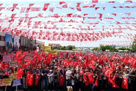Ερντογάν: Προεκλογική συγκέντρωση στο Σαράγεβο