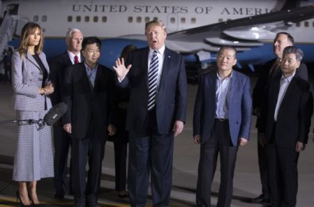 Ο Τραμπ ανακοίνωσε τη σύλληψη πέντε διοικητών του ISIS