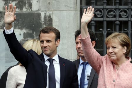 Μέρκελ: Η ΕΕ πρέπει να πάρει στα χέρια της την τύχη της – Δεν μπορούμε να υπολογίζουμε πλέον στις ΗΠΑ – Μακρόν: Η Γερμανία να ξεχάσει το «φετιχισμό» των πλεονασμάτων