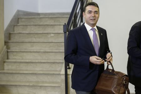 Ντιμιτρόφ: Η εθνική μας ταυτότητα δεν είναι διαπραγματεύσιμη