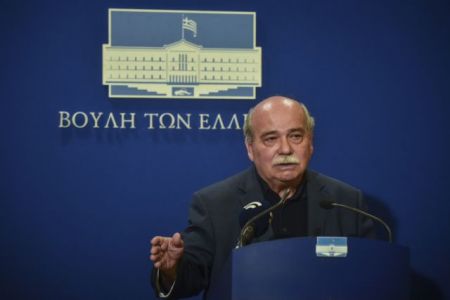 Εντονη καταδίκη της σφαγής στη Γάζα από τον Ν. Βούτση