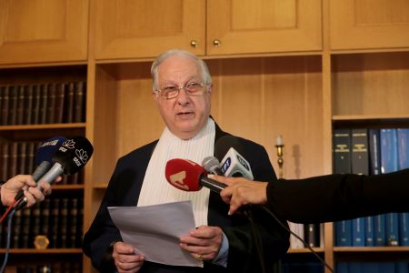 Γερμανικός Τύπος: Ηχηρή παραίτηση με φόντο τις συντάξεις