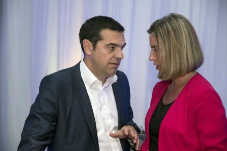 Παρέμβαση Τσίπρα στη Σόφια για Παλαιστινιακό και Ιράν