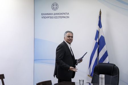 Π. Σκουρλέτης: Συνάντηση με το Σωματείο Υποστήριξης Διεμφυλικών