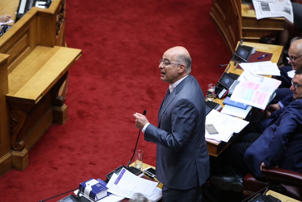 Δένδιας: Ο Πρωθυπουργός με το ονοματολογικό επιχειρεί να διχάσει την αντιπολίτευση