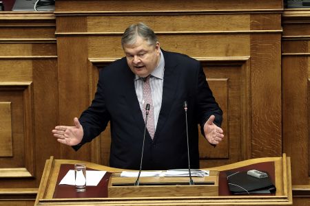 Βενιζέλος – Novartis: Το απόλυτο φιάσκο η υπόθεση