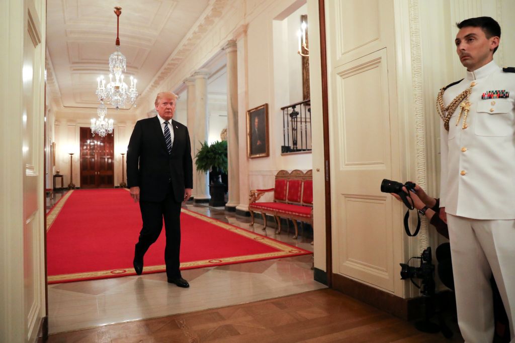 ΗΠΑ – Κίνα: Δεσμεύτηκαν να αποφύγουν τον μεταξύ τους εμπορικό πόλεμο