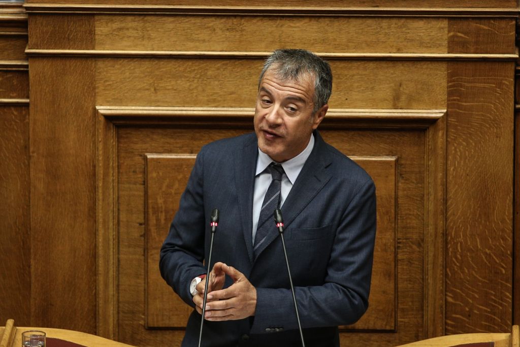 Συνάντηση Θεοδωράκη – Μογκερίνι για το μεταναστευτικό