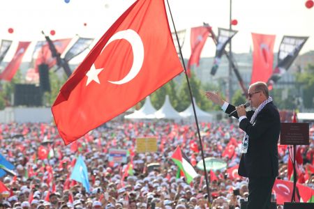 Ερντογάν: Προεκλογική συγκέντρωση την Κυριακή στο Σαράγεβο