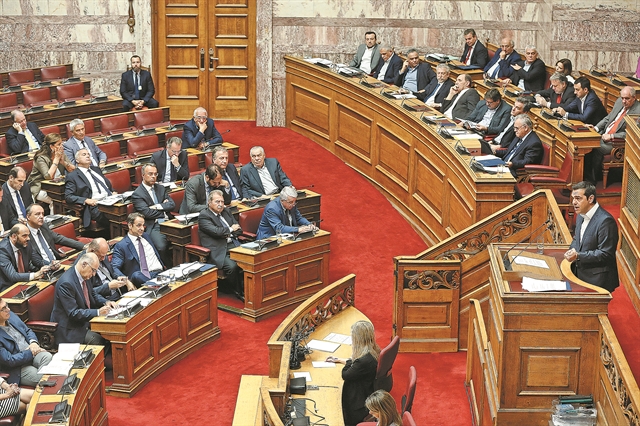 «Πουλάνε» συντάξεις για να «αγοράσουν» ψήφους