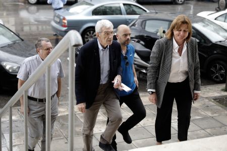 Άλλα τρία άτομα ταυτοποιήθηκαν για την επίθεση στον Γ.Μπουτάρη