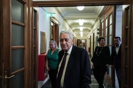 Στρατός τριών μηνών για αδερφούς και γιους θυμάτων τρομοκρατίας