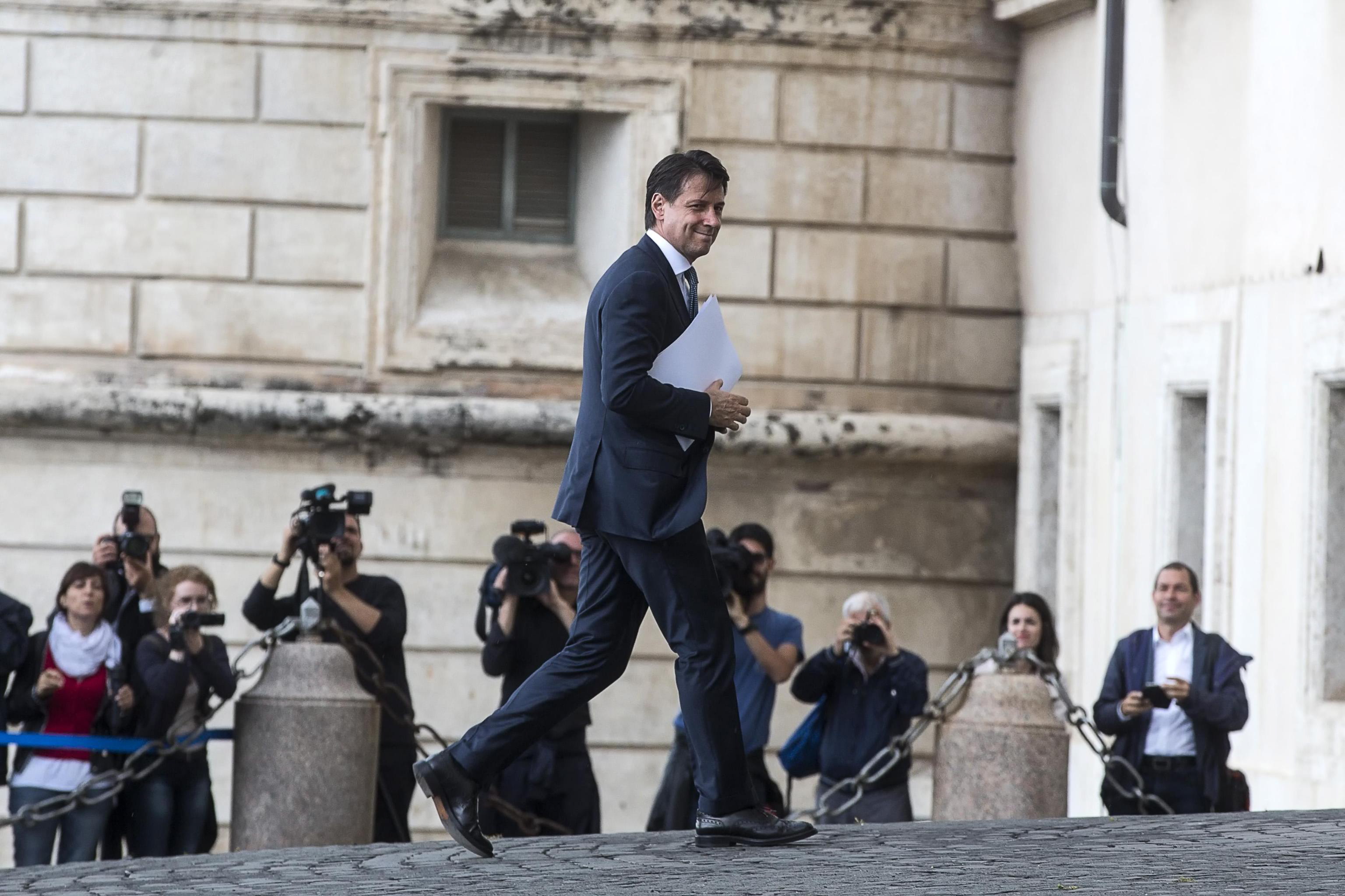 Ιταλία: Εντολή σχηματισμού κυβέρνησης στον Τζουζέπε Κόντε