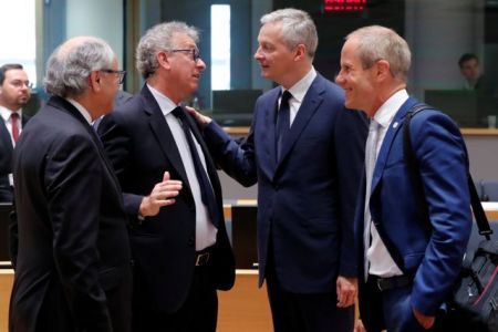 Πακέτο μέτρων για τη μείωση κινδύνων στον τραπεζικό τομέα ενέκρινε το Ecofin