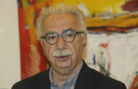 Γαβρόγλου: Σύνθετο πρόβλημα η ένταξη των Ρομά στην εκπαίδευση