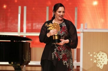 Κύπρος: Υποδέχθηκαν την βραβευμένη δασκάλα Άντρια Ζαφειράκου