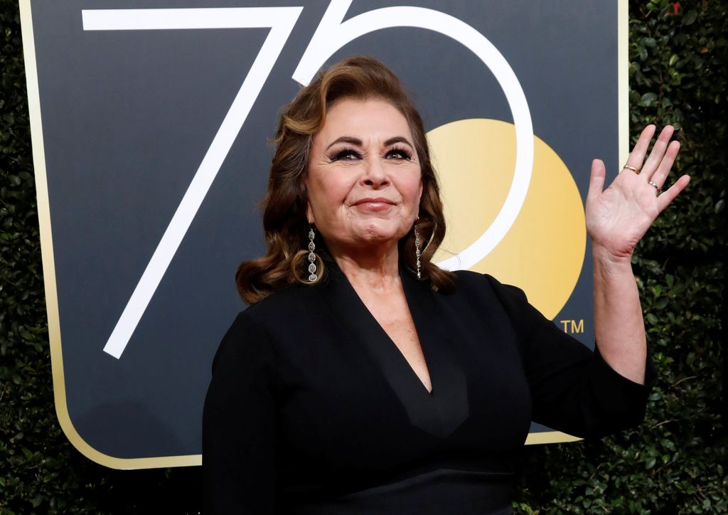 Κόπηκε η σειρά Roseanne μετά το ρατσιστικό tweet της Ροζάν Μπαρ