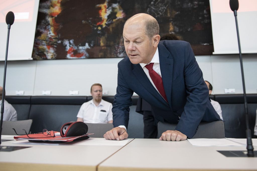 Βερολίνο: Απόφαση για το ελληνικό χρέος πριν το τέλος του προγράμματος