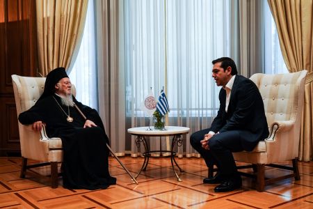 Τσίπρας σε Βαρθολομαίο: Καλωσορίζουμε την επίλυση των εκκλησιαστικών διαφορών Ελλάδας- πΓΔΜ
