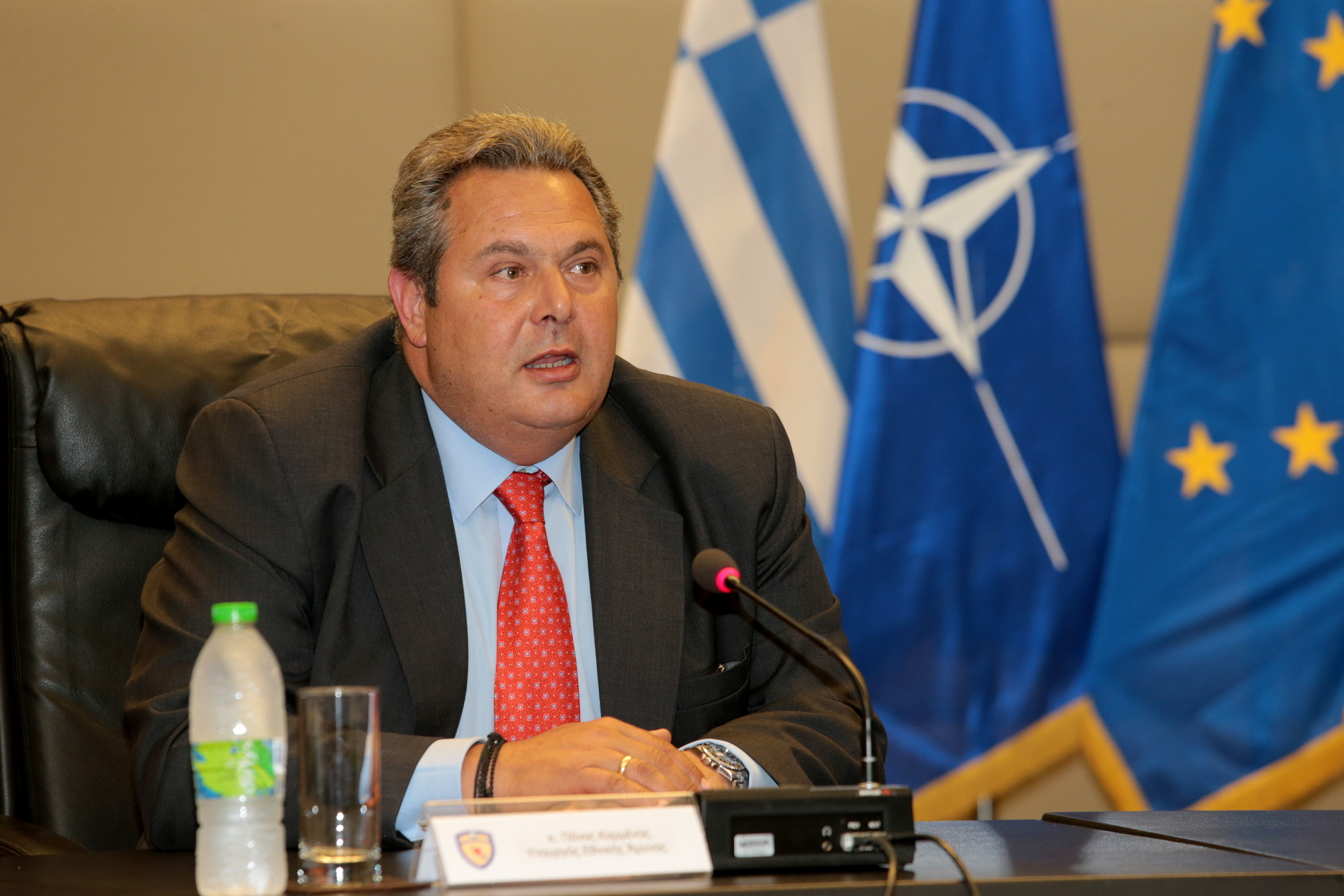 Defence Minister expected to address FYROM developments at press conference