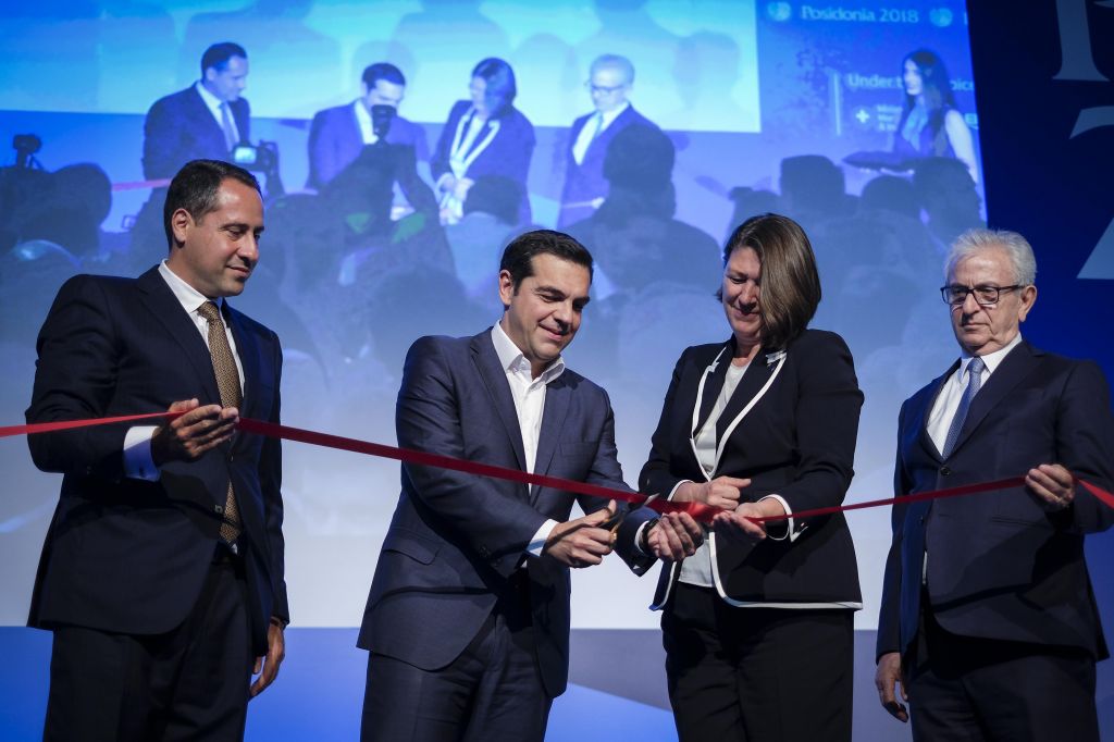 Tsipras: Foreign currency inflow from shipping exceeds 9bn euros in 2017