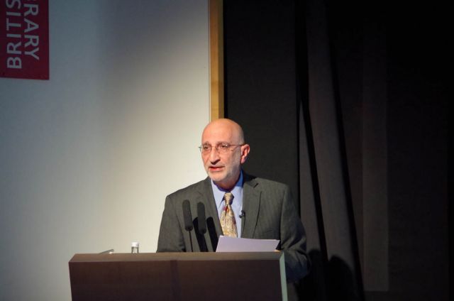 Ταυτότητες και γλώσσες