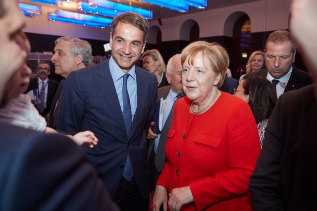 «Να κάνετε τη ρύθμιση του χρέους για την Ελλάδα, όχι για τον κ. Τσίπρα»