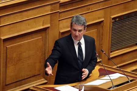 Λοβέρδος: Κατηγορεί τη κυβέρνηση για πολιτικά παιχνίδια σε βάρος των συνταξιούχων