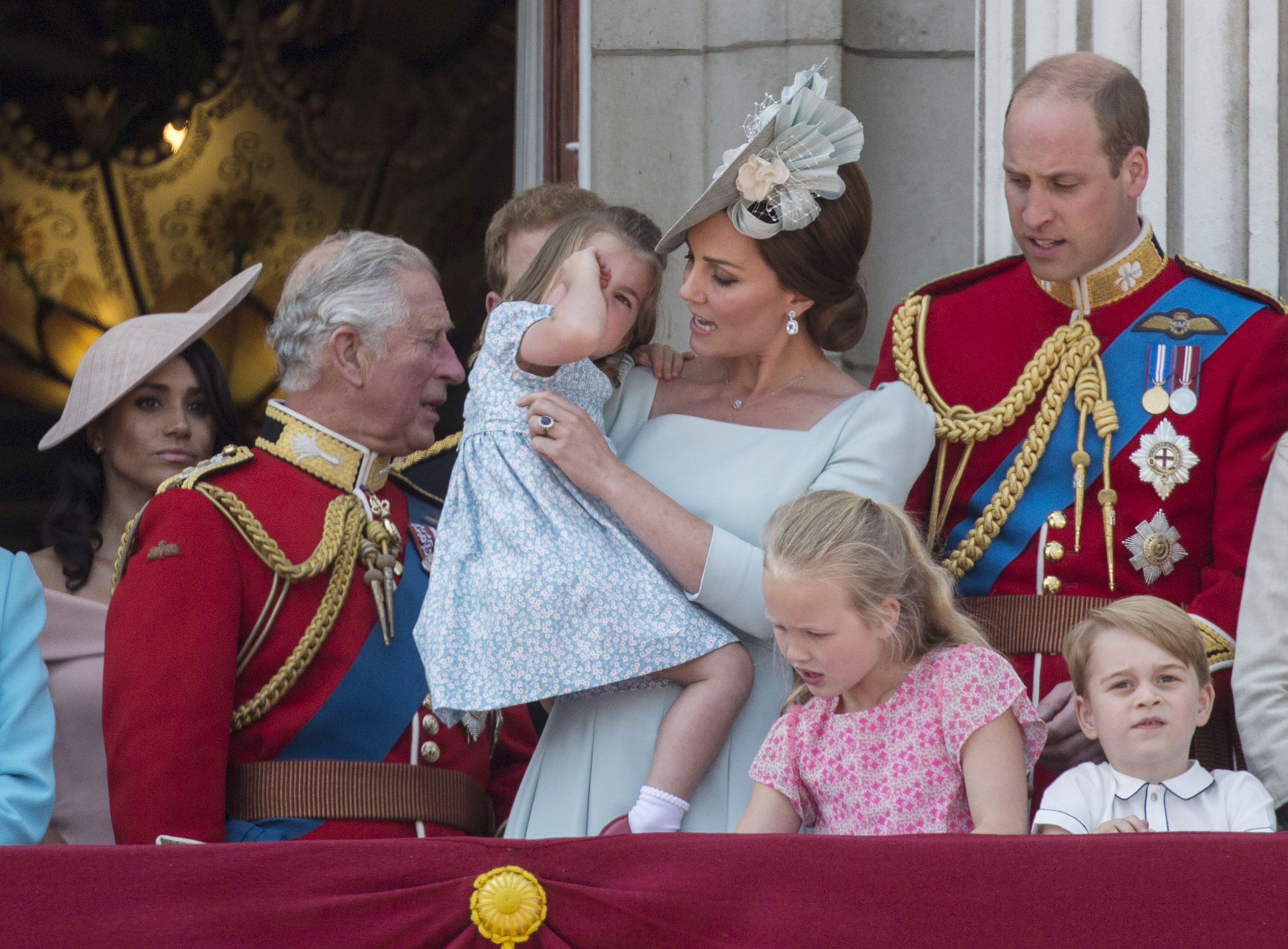 Λονδίνο: Βαφτίζεται το τρίτο παιδί του πρίγκιπα Ουίλιαμ και της συζύγου του Κέιτ