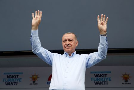 Ερντογάν: Προανήγγειλε επίθεση και κατά των Κούρδων στο Καντίλ