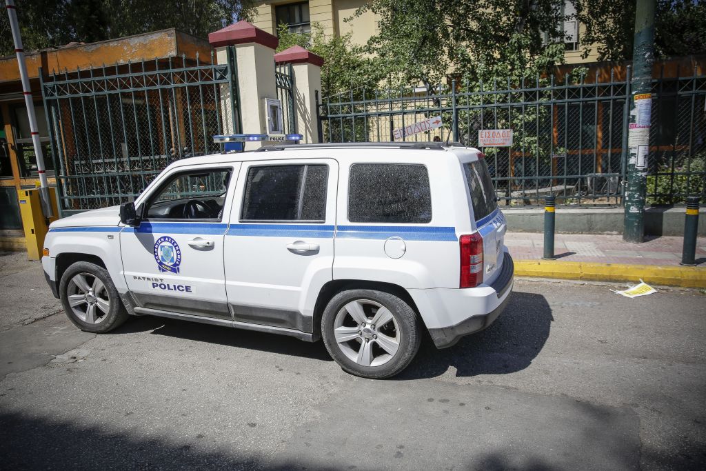 Αθώο το μέλος του Ρουβίκωνα για τις απειλές στο ΣΚΑΪ