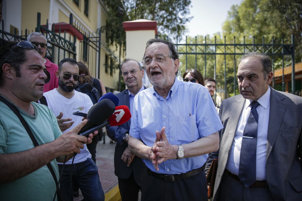 Λαφαζάνης: Πολιτική απάτη της ΝΔ η πρόταση δυσπιστίας