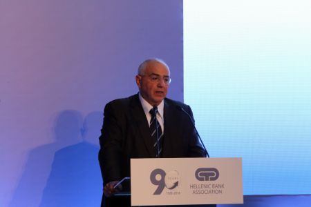 Αποχωρεί από την προεδρία της Eurobank o Νίκος Καραμούζης